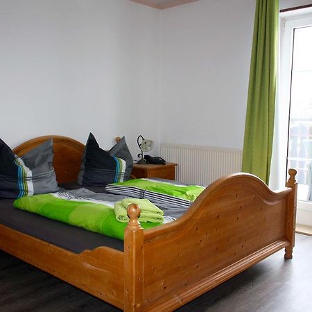 Pension Finkenschenke Groeditz ภายนอก รูปภาพ