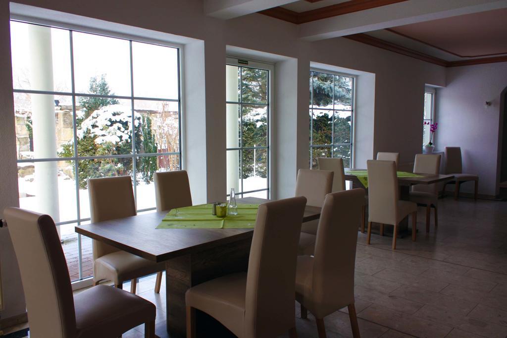 Pension Finkenschenke Groeditz ภายนอก รูปภาพ