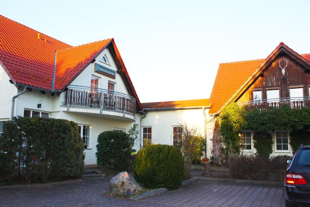Pension Finkenschenke Groeditz ภายนอก รูปภาพ
