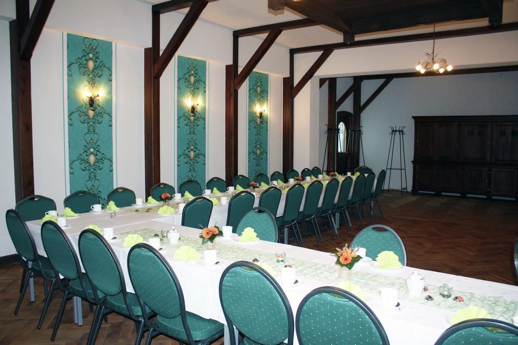 Pension Finkenschenke Groeditz ภายนอก รูปภาพ
